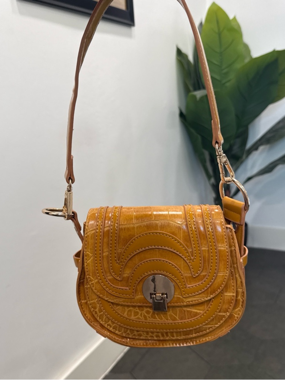Mustard Yellow Women's Crossbody Bag - Sleek Shoulder Saddle